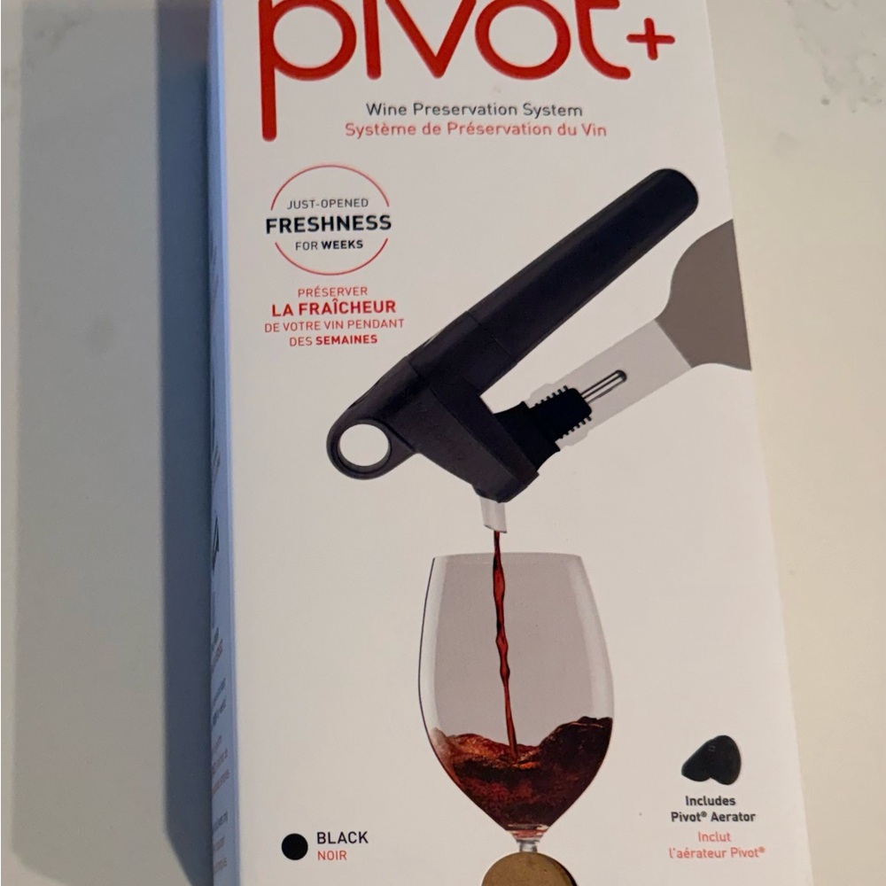 Pivot+ Wine Preservation System - Elegant Black